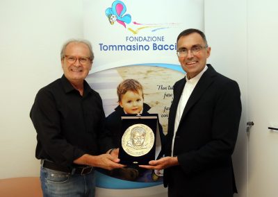 Visita del Cardinale Gambelli alle case Accoglienza Tommasino